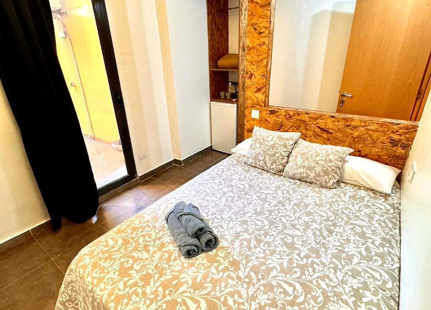 Mt Boutique Suites Y Apartamentos - Adults Only - Mataró Appartamento