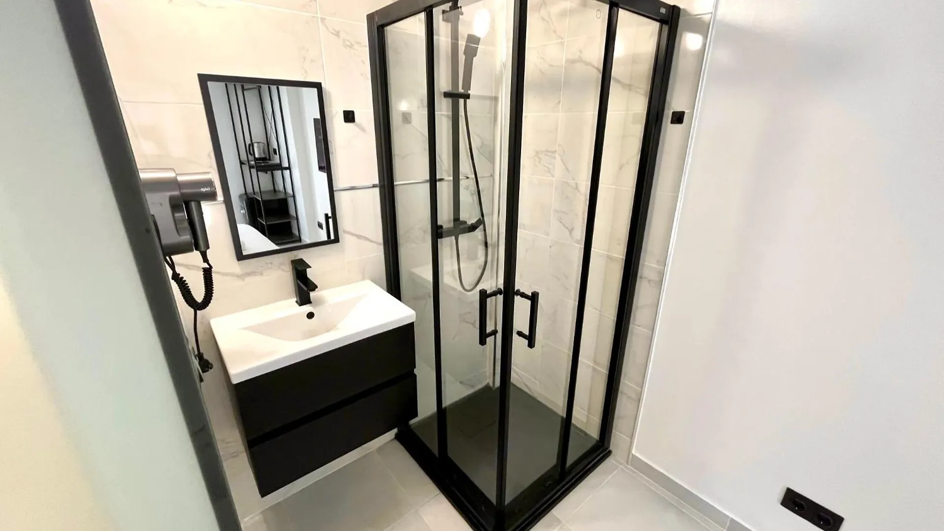 Mt Boutique Suites Y Apartamentos - Adults Only - Mataró