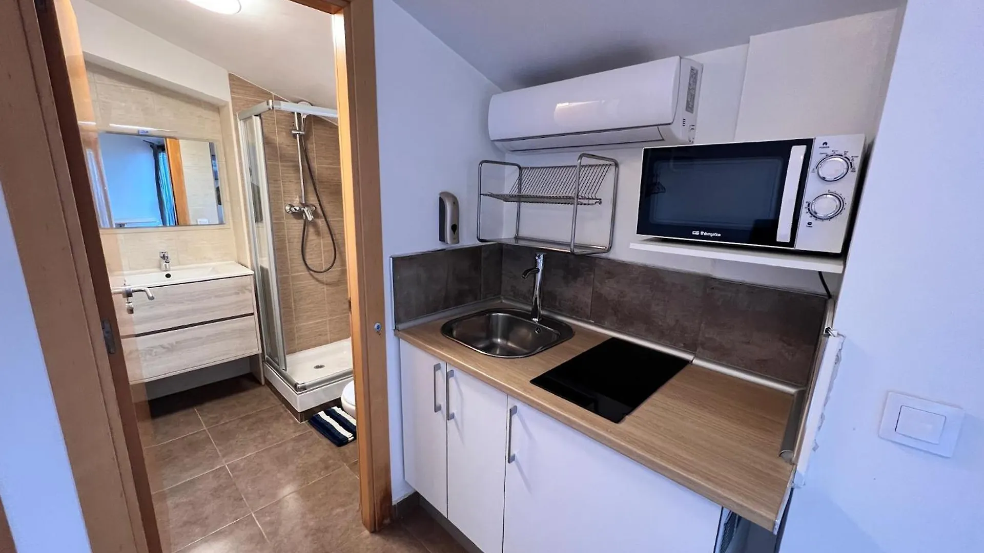 Mt Boutique Suites Y Apartamentos - Adults Only - Mataró 0*,  Spagna